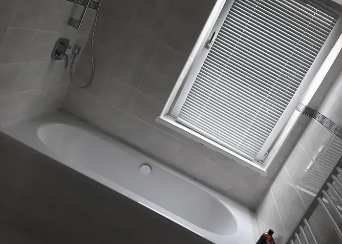 Alter Deutscher Ring * Krefeld